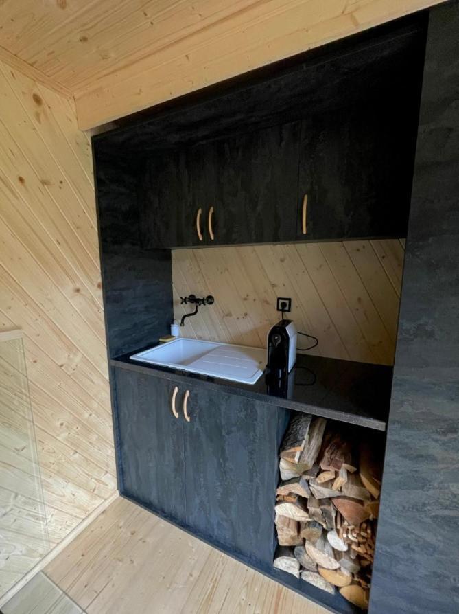Obytny Kontejner Cabin Stars Zator Luaran gambar